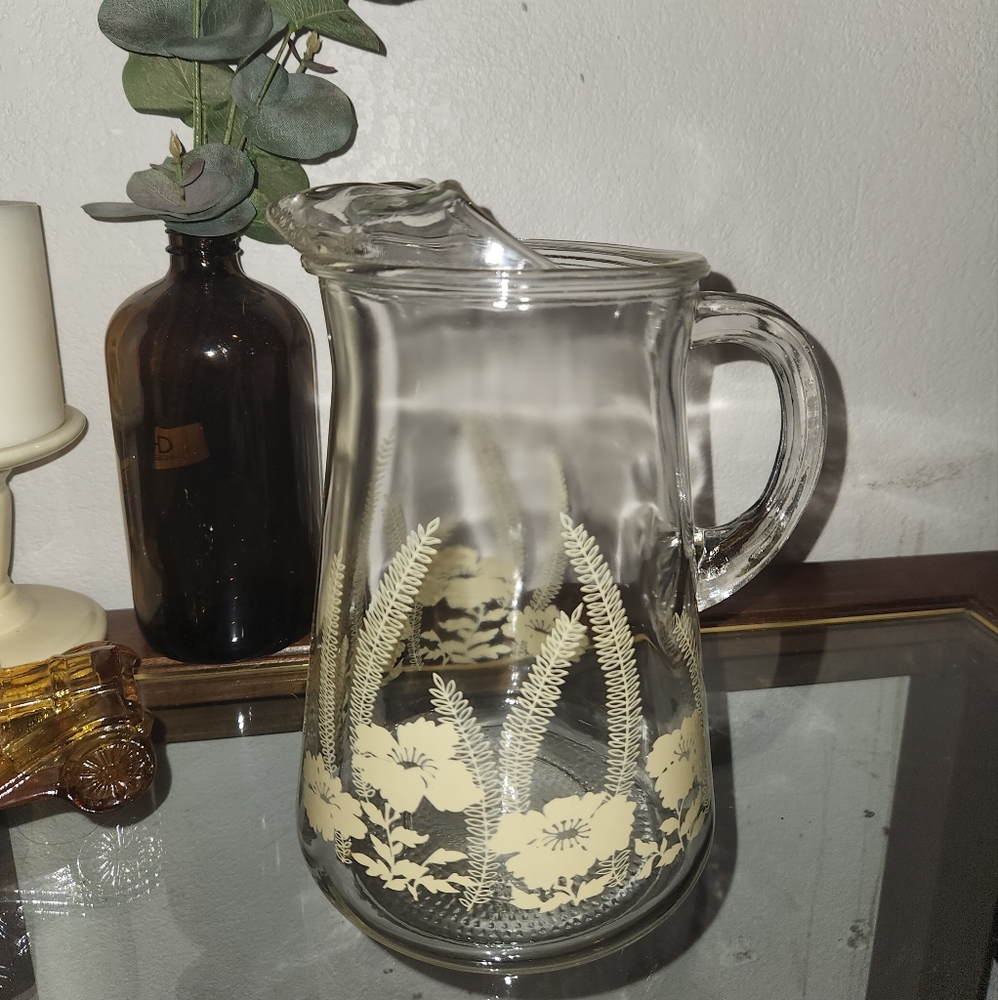 Vintage gold Wheat floral pitcher